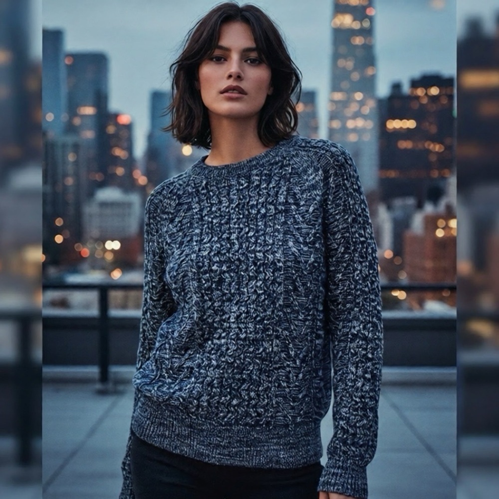 *30off3* Gap Navy Blue‎ & White Cable Knit Sweater​